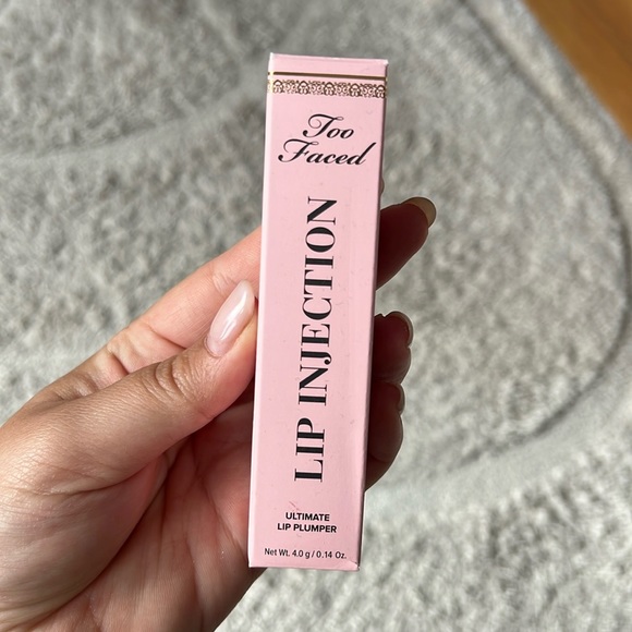 Too Faced Other - Too Faced Lip Injection Ultimate Lip Plumper Clear Gloss 4g NWT NEVER USED